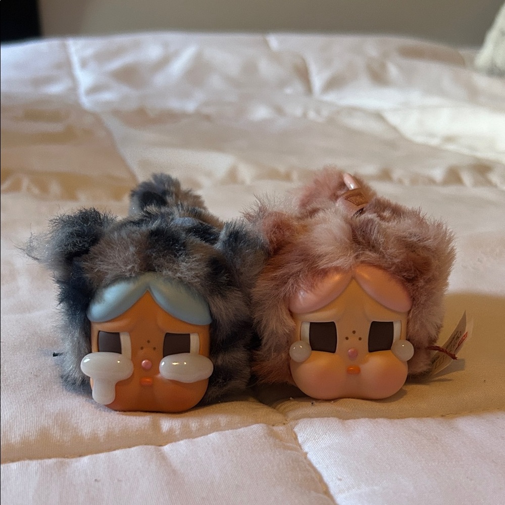 Cry Baby Wild But Cutie keychains